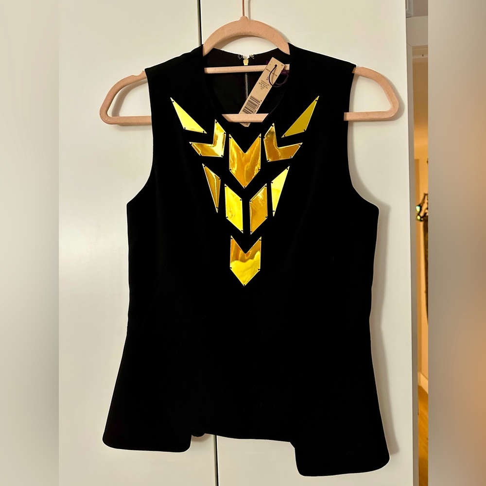 Rachel Ray metal trim top.